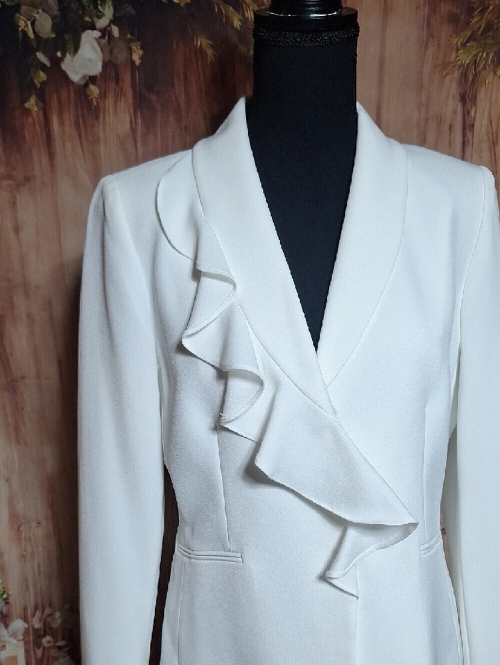 NWT Tahari White  Ruffle-Front Blazer Jacket - Picture 7 of 17